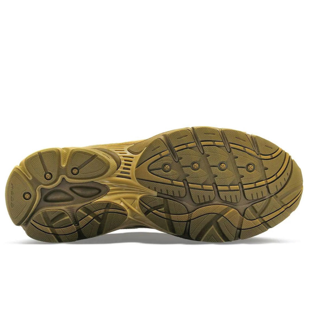 Starcow x Saucony ProGrid Omni 9 'Desert'