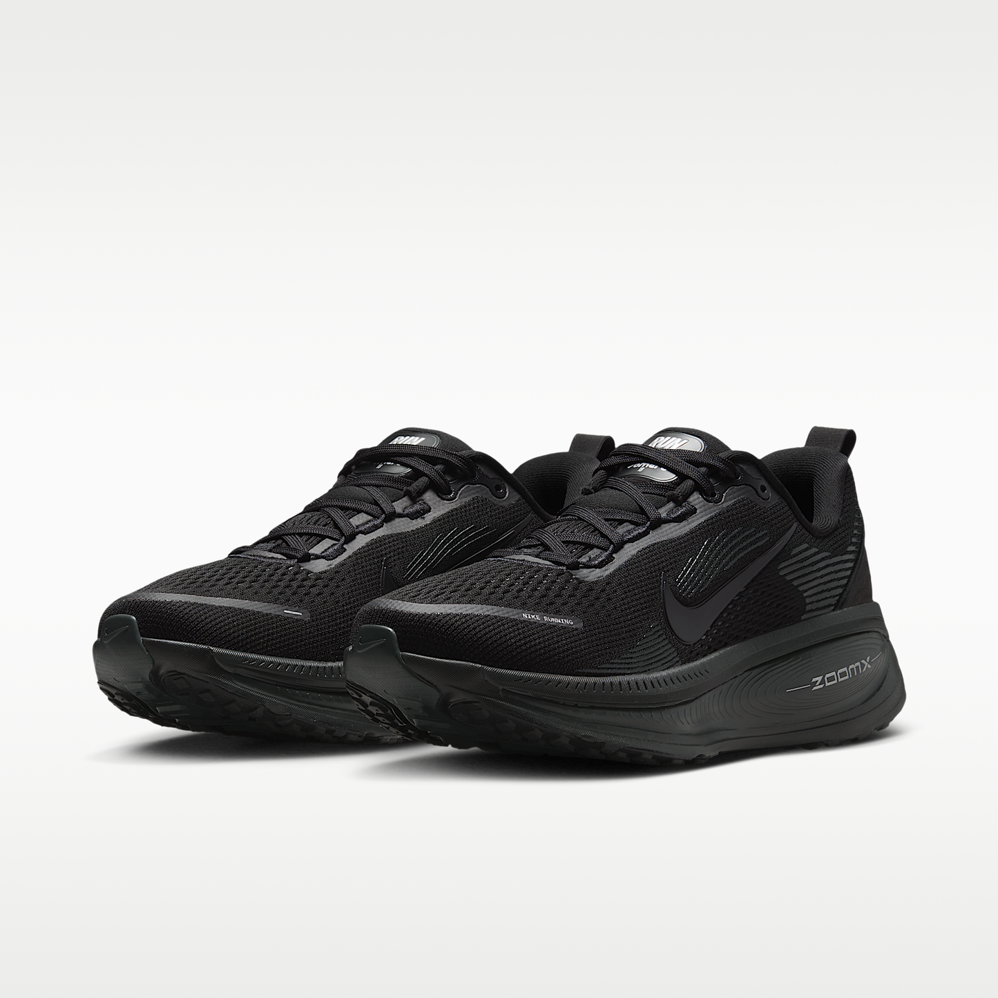Vomero 18 'Triple Black'